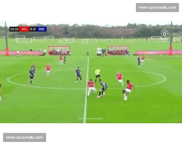 曼联 17 岁新星思韦茨进一线队训练，被誉 “红魔佩德里”